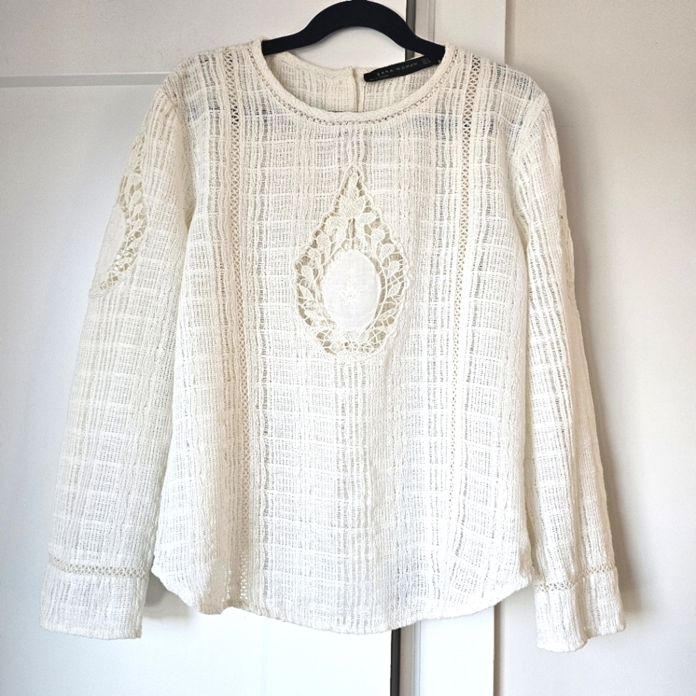 Zara - Cream Crochet Crop Top